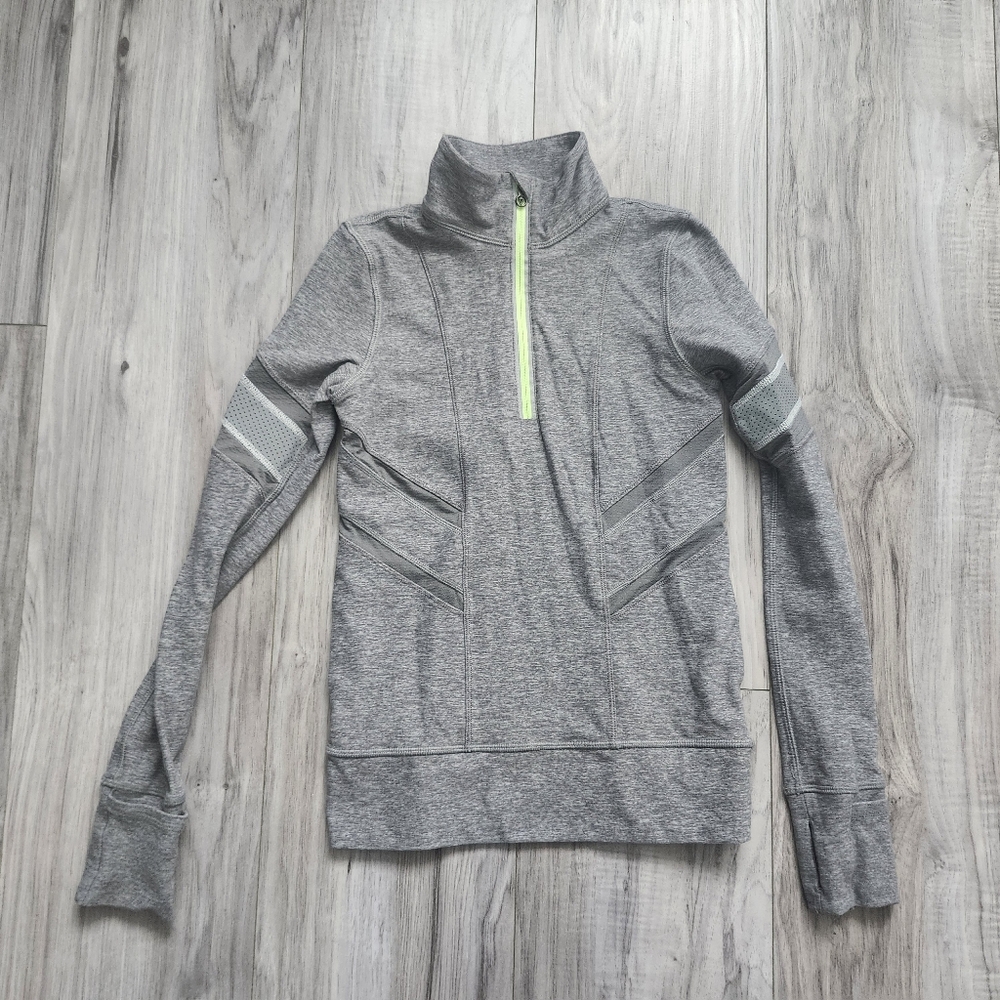 Ivivva by Lululemon Girls Glow and Go 1/2 Zip Grey Pullover